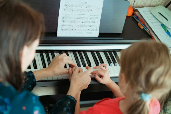 Les meilleures raisons d'apprendre le piano à Valenciennes